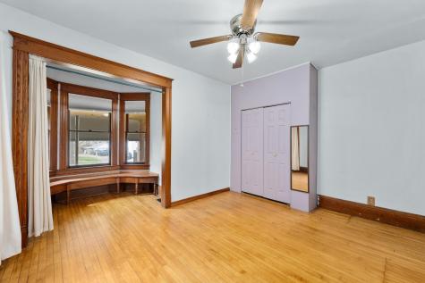 1558 E Madison Street Eau Claire WI 54703