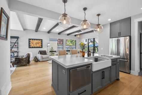 1207 James Avenue Saint Paul MN 55105