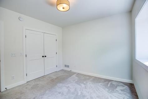 12103 275th Avenue NE Zimmerman MN 55398