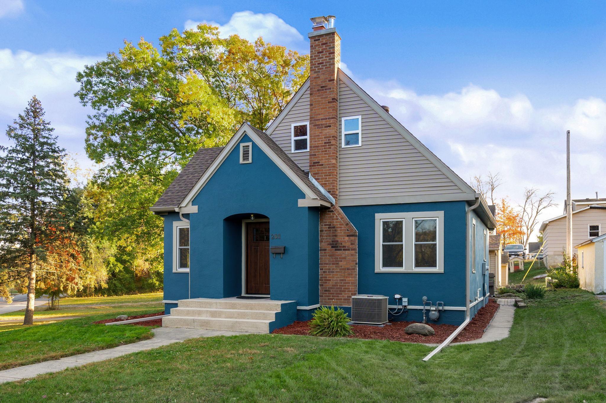 201 10th Avenue SW Austin MN 55912