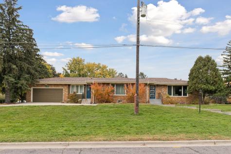 2079 Upper Saint Dennis Road Saint Paul MN 55116