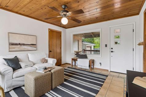 2079 Upper Saint Dennis Road Saint Paul MN 55116