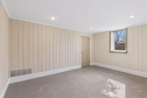 2079 Upper Saint Dennis Road Saint Paul MN 55116