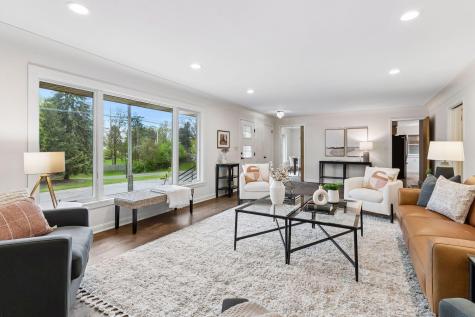 2079 Upper Saint Dennis Road Saint Paul MN 55116