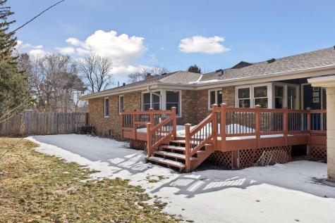2079 Upper Saint Dennis Road Saint Paul MN 55116