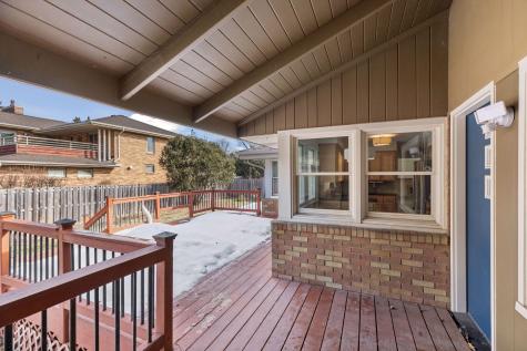 2079 Upper Saint Dennis Road Saint Paul MN 55116