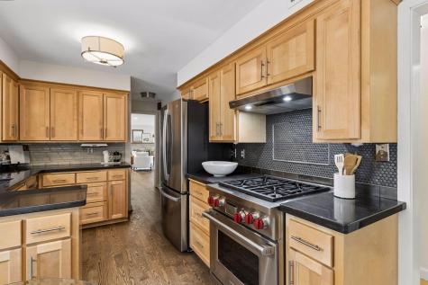 2079 Upper Saint Dennis Road Saint Paul MN 55116