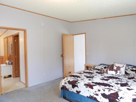 425 6th Avenue W Floodwood MN 55736