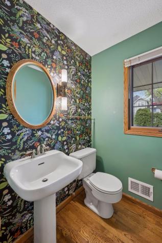 3385 Rosewood Lane N Plymouth MN 55441