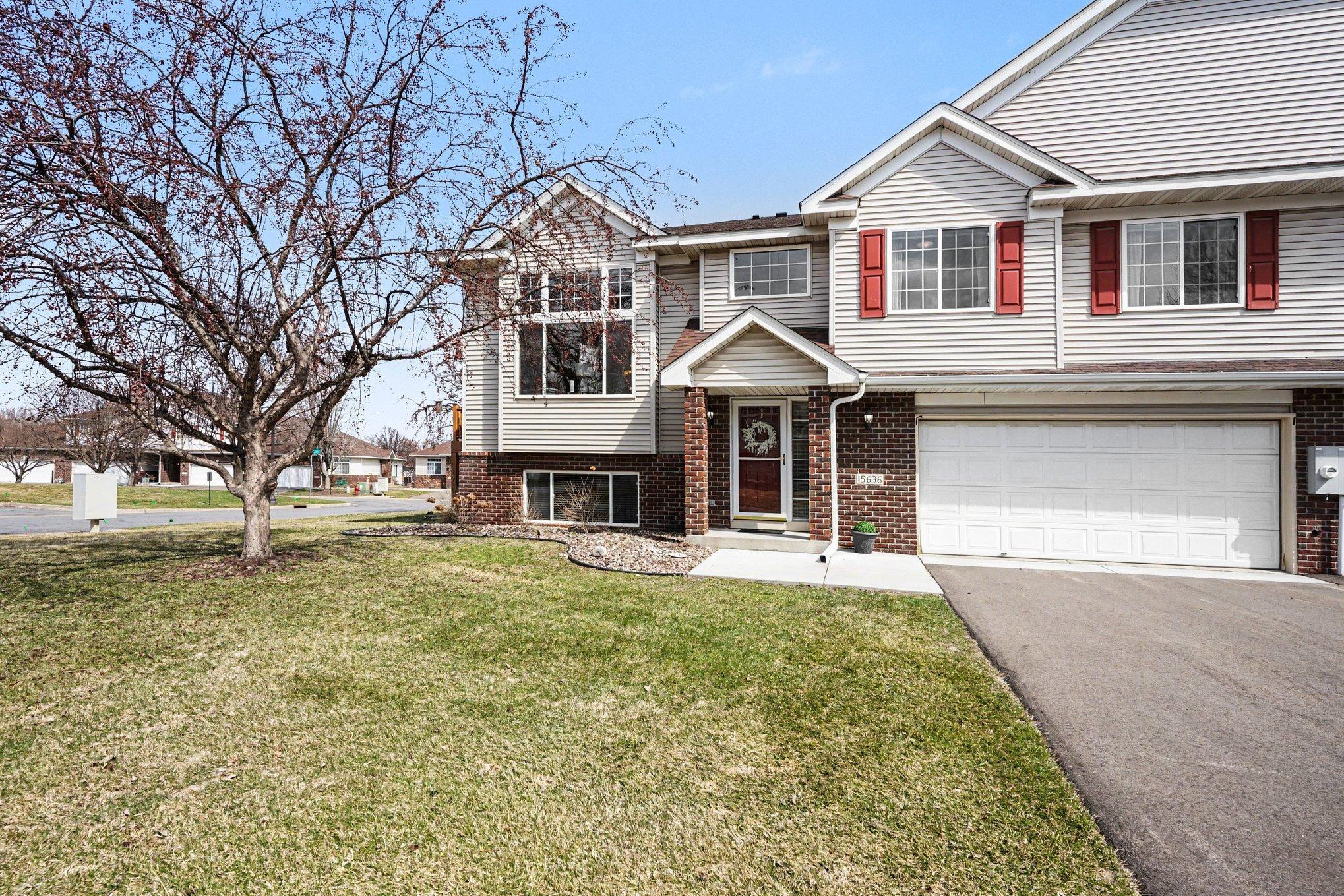15636 Chasewood Court Rosemount MN 55068