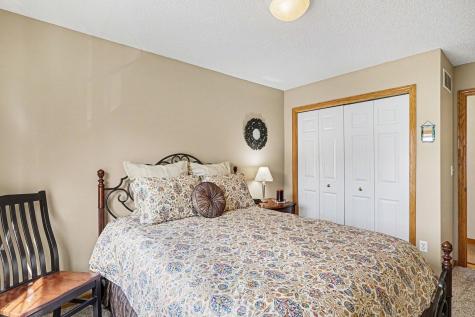 15636 Chasewood Court Rosemount MN 55068