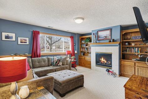 15636 Chasewood Court Rosemount MN 55068