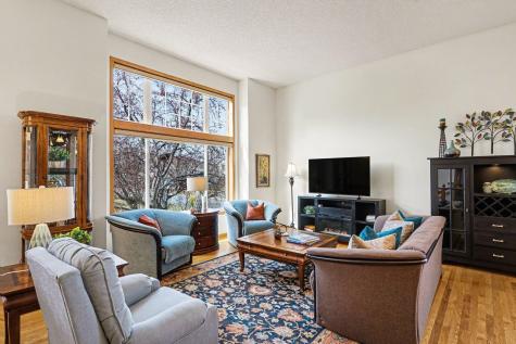 15636 Chasewood Court Rosemount MN 55068