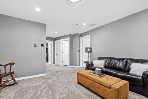 6881 Redwing Lane Chanhassen MN 55317