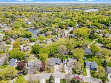 6881 Redwing Lane Chanhassen MN 55317