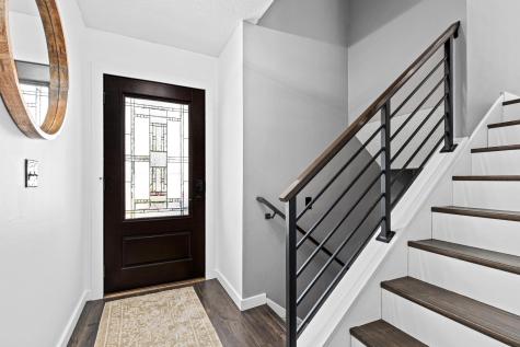 6881 Redwing Lane Chanhassen MN 55317