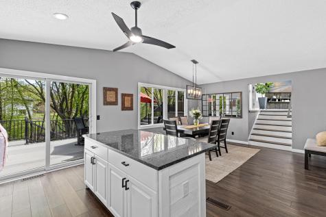 6881 Redwing Lane Chanhassen MN 55317