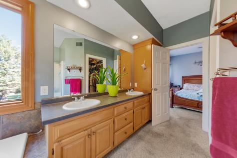 26721 Redwing Avenue New Prague MN 56071
