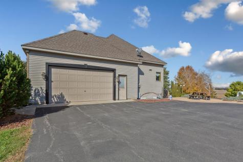 26721 Redwing Avenue New Prague MN 56071