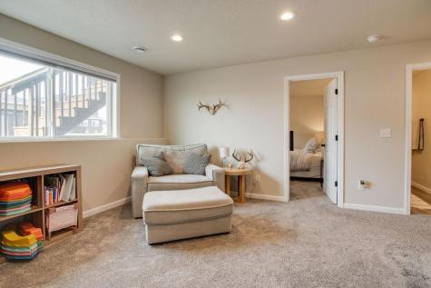 507 7th Street E Horace ND 58047