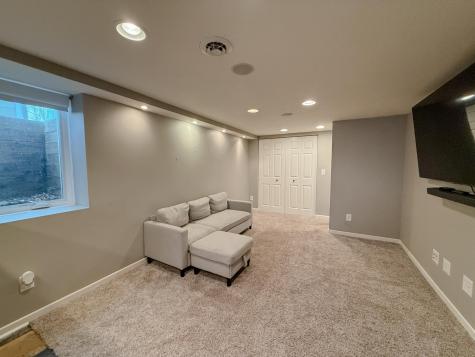 10821 Kumquat Street NW Coon Rapids MN 55448