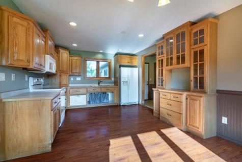 1502 Viking Court Fergus Falls MN 56537