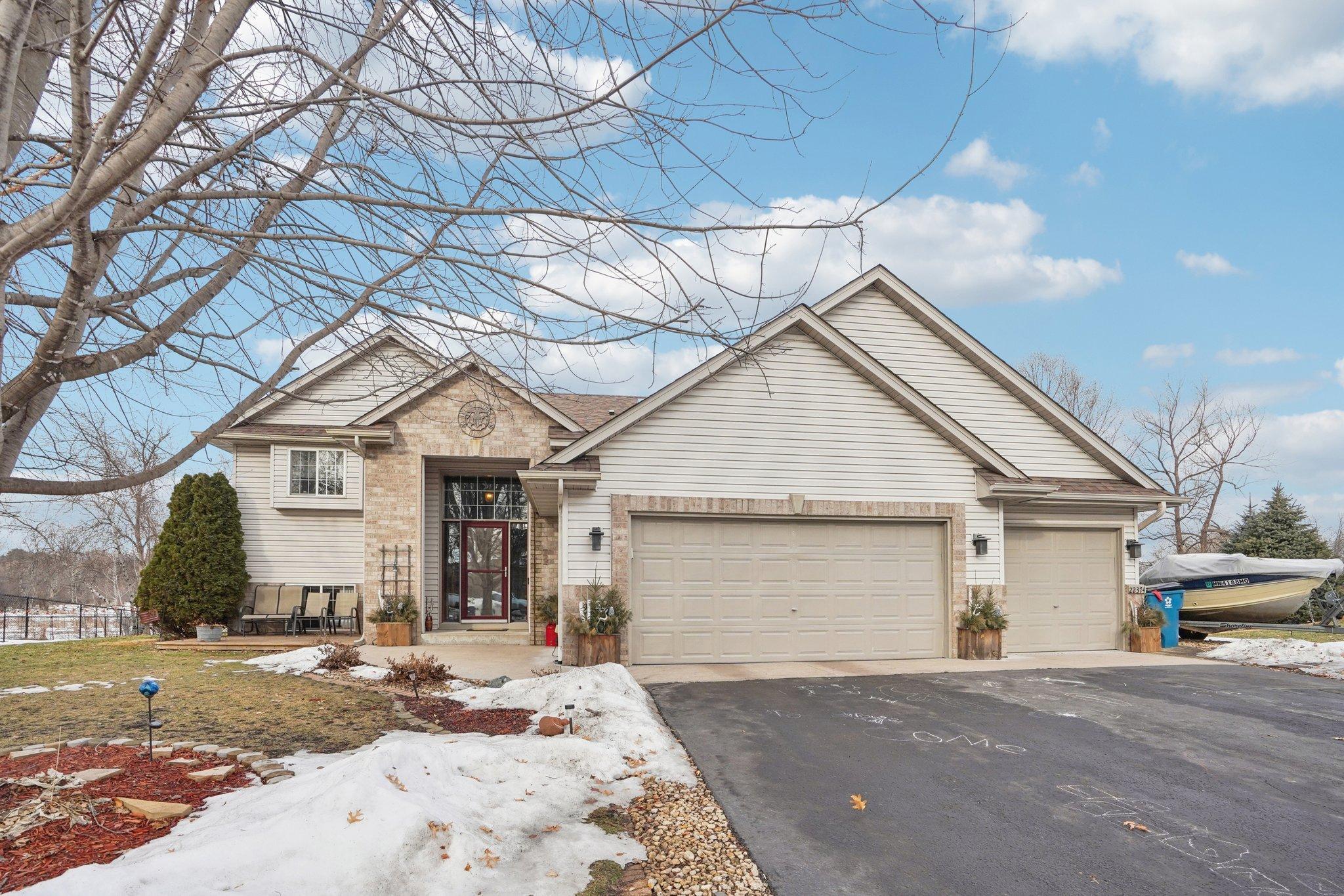 22374 Elston Avenue Forest Lake MN 55025