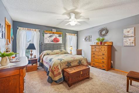 22374 Elston Avenue Forest Lake MN 55025