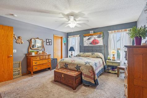 22374 Elston Avenue Forest Lake MN 55025