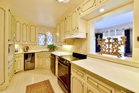 1300 Kilian Boulevard SE Saint Cloud MN 56304