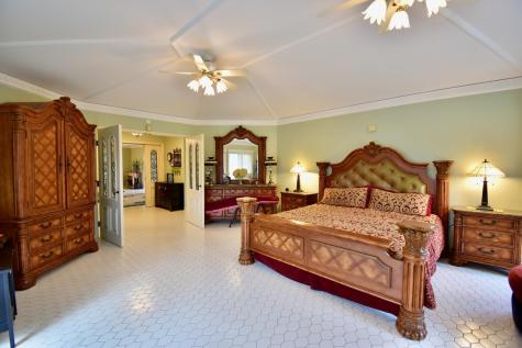 1300 Kilian Boulevard SE Saint Cloud MN 56304