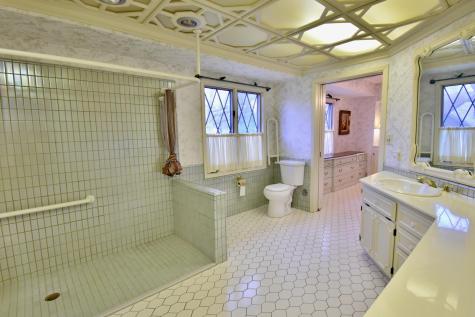 1300 Kilian Boulevard SE Saint Cloud MN 56304