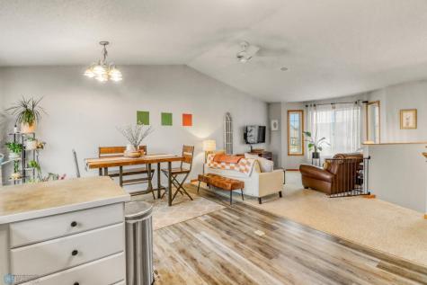 943 39 1/2 Avenue W West Fargo ND 58078