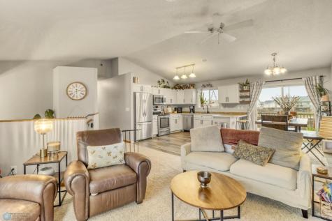 943 39 1/2 Avenue W West Fargo ND 58078