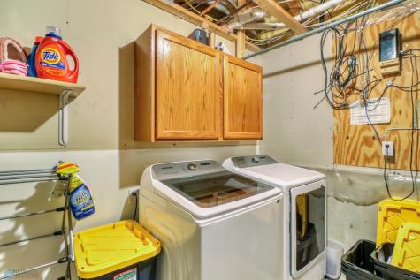 943 39 1/2 Avenue W West Fargo ND 58078