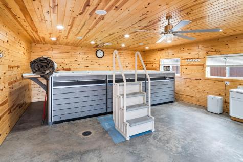 6848 Bear Island Road Duluth MN 55803