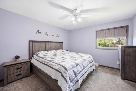 1808 Prairie Lane S Fargo ND 58103