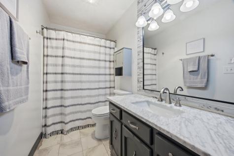 1808 Prairie Lane S Fargo ND 58103