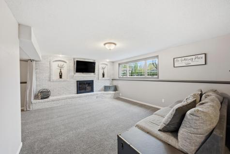 1808 Prairie Lane S Fargo ND 58103