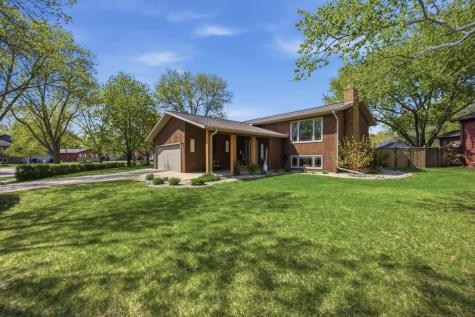 1808 Prairie Lane S Fargo ND 58103