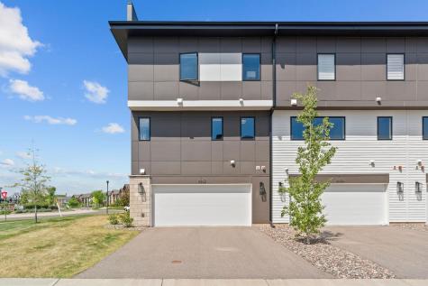 16162 Eagleview Drive Lakeville MN 55044