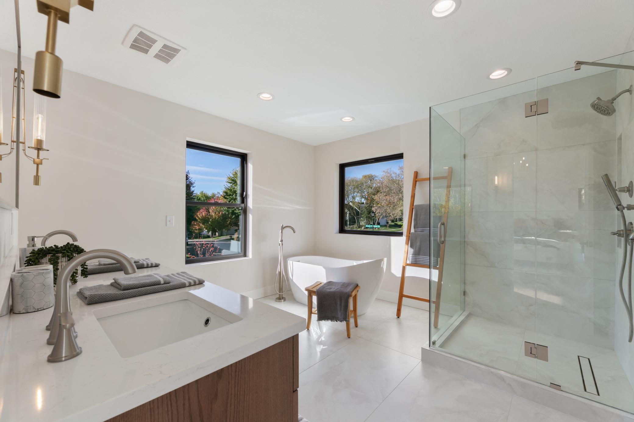 7577 138th Street W Apple Valley MN 55124