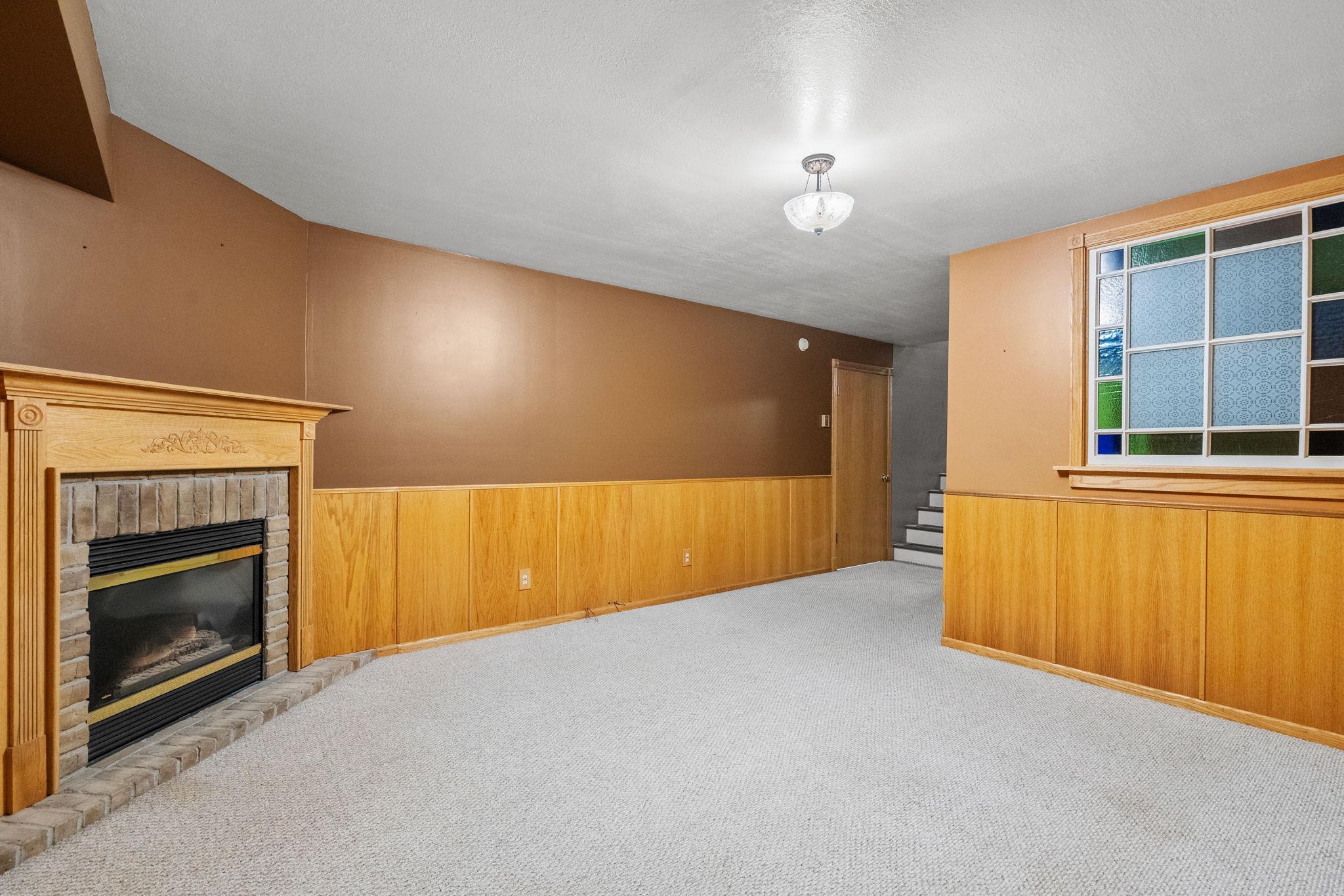 23520 902nd Avenue Austin MN 55912