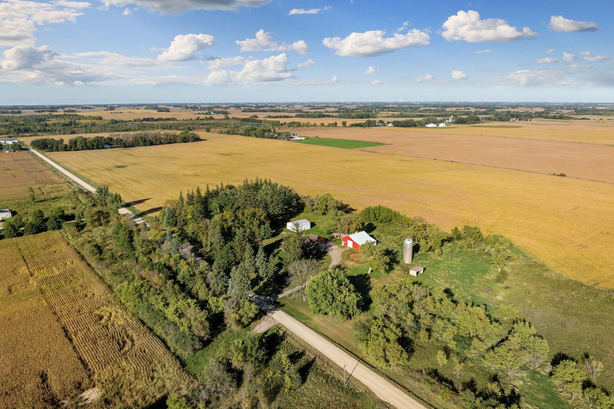 23520 902nd Avenue Austin MN 55912