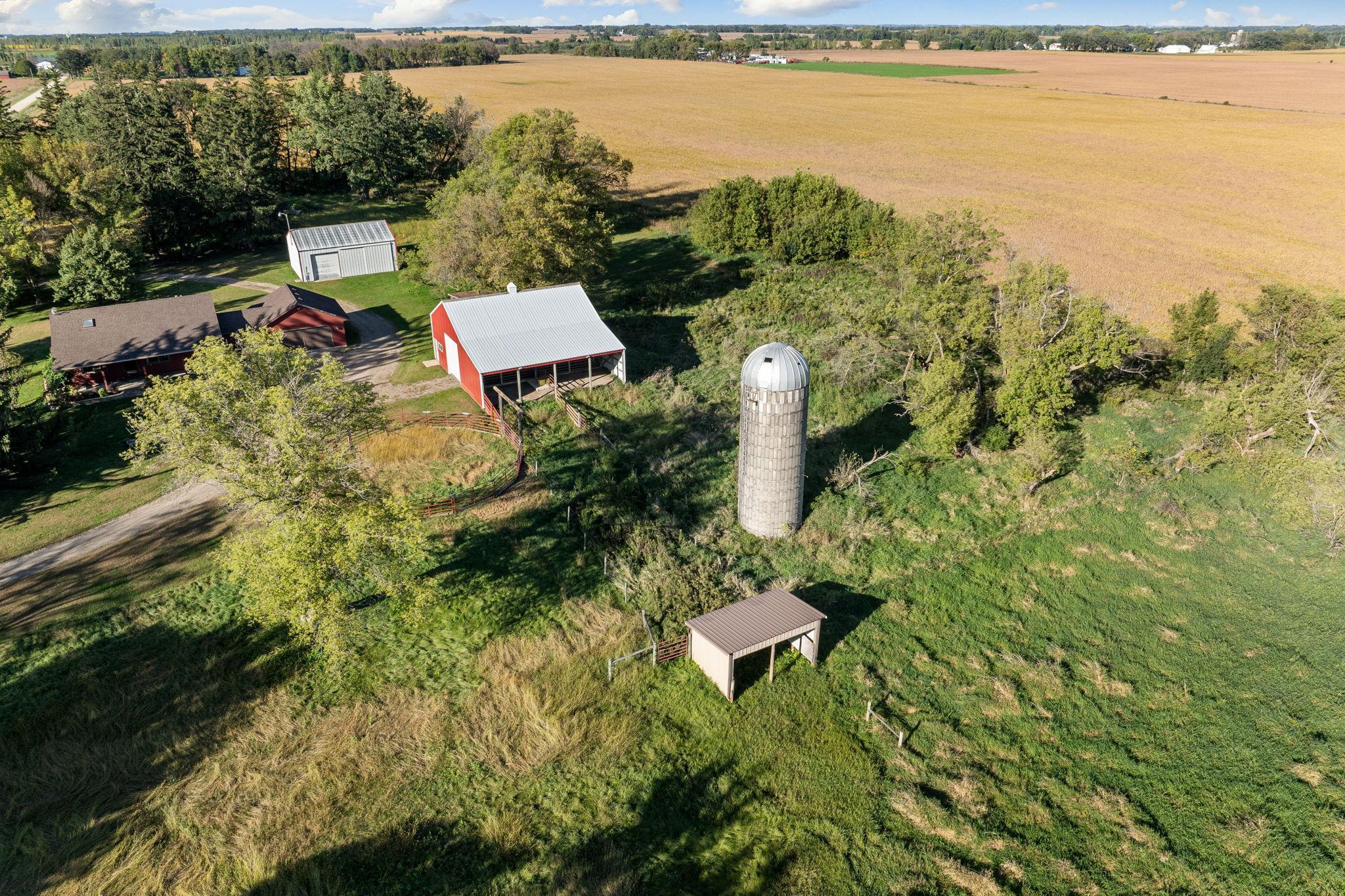 23520 902nd Avenue Austin MN 55912