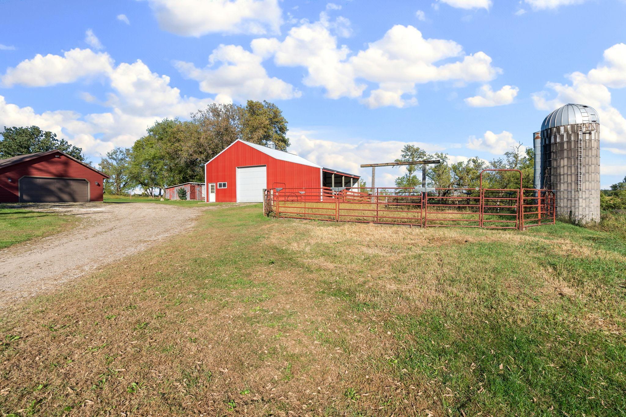 23520 902nd Avenue Austin MN 55912