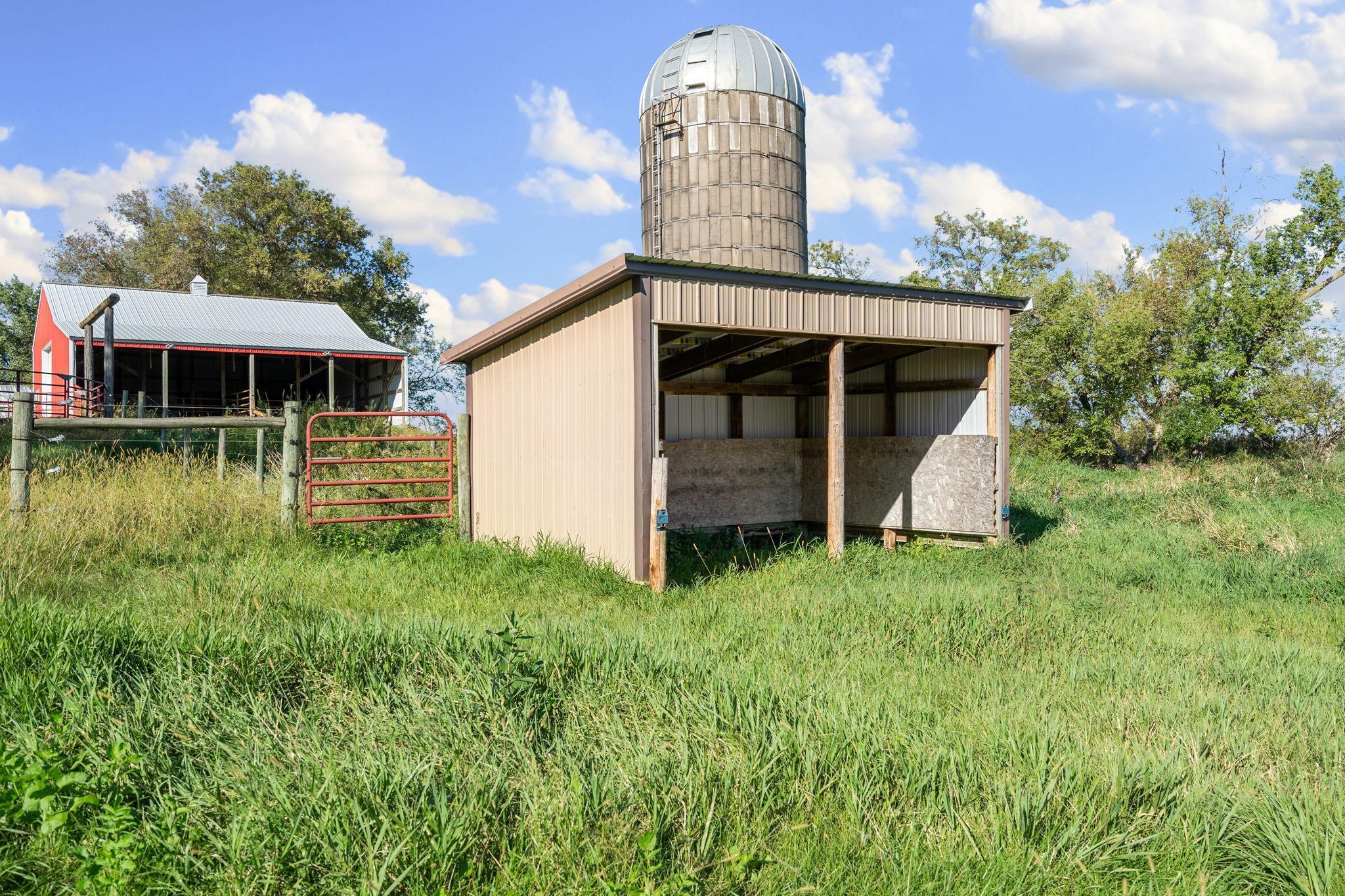 23520 902nd Avenue Austin MN 55912