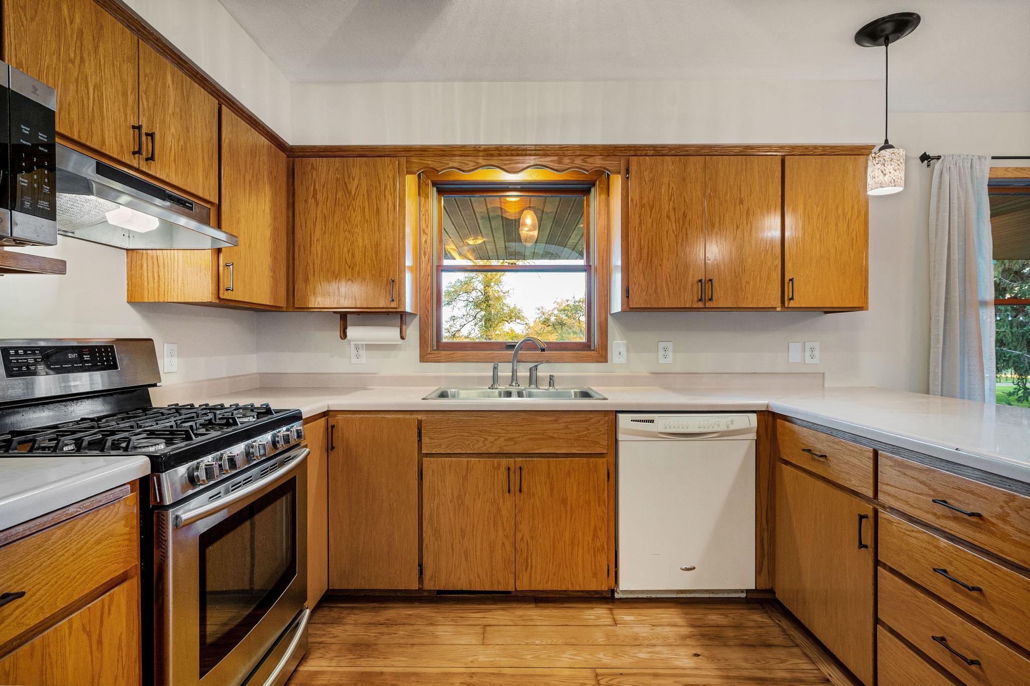 23520 902nd Avenue Austin MN 55912