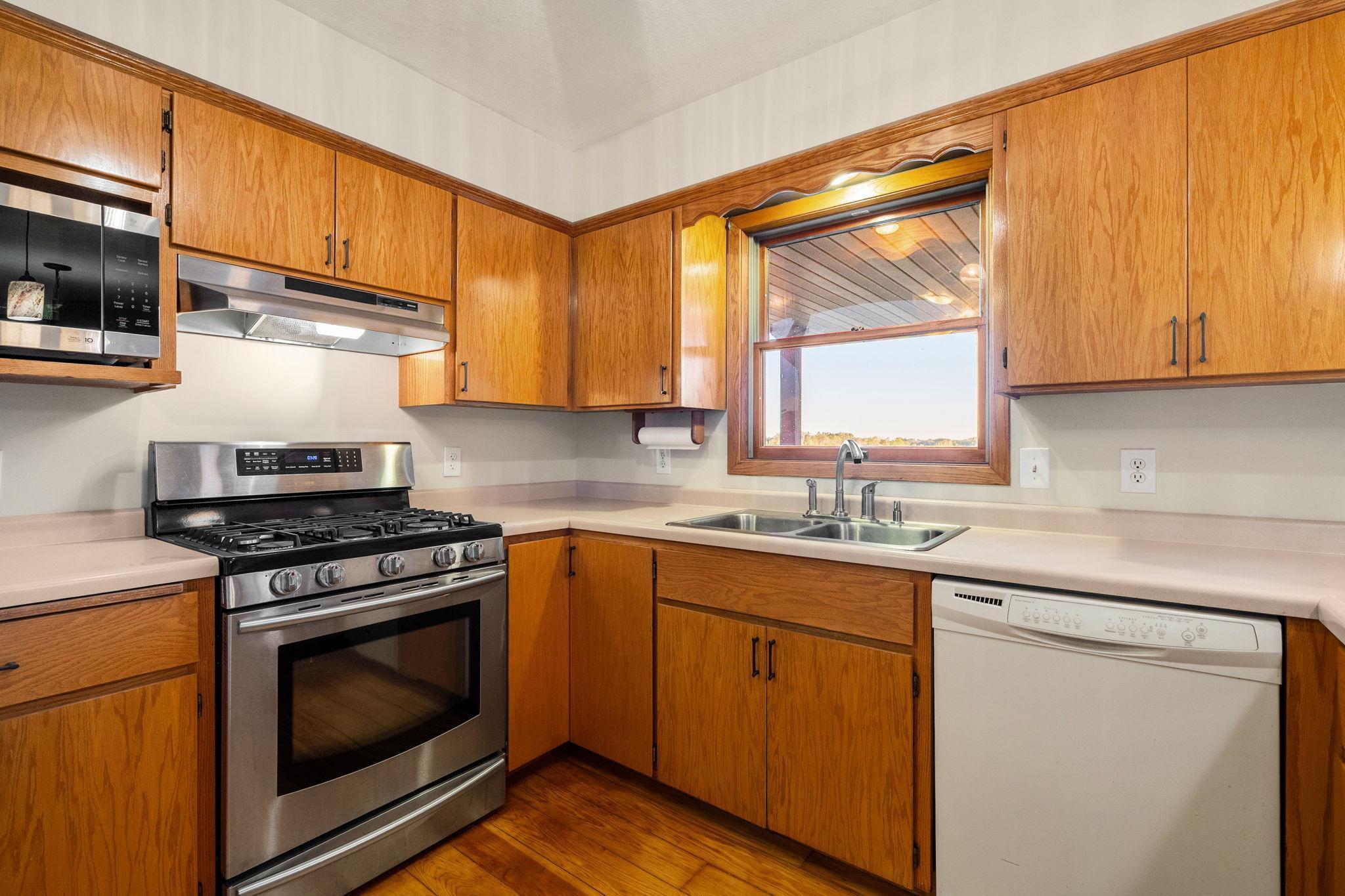 23520 902nd Avenue Austin MN 55912