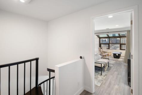110 Bank Street SE Minneapolis MN 55414
